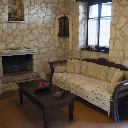 Arethousa Vila