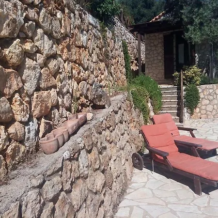 Villa Arethousa Villas *