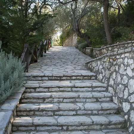 Arethousa Villas