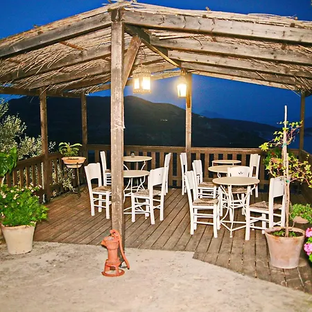 Arethousa Vila