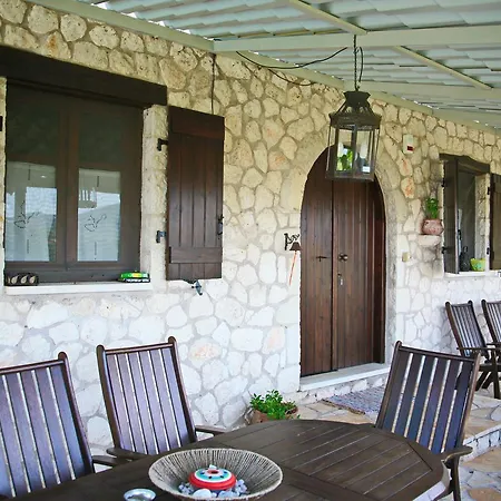 Arethousa Vila Sivota