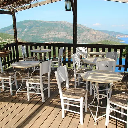 Vila Arethousa Sivota