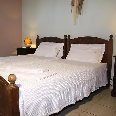 Villa Arethousa Villas *