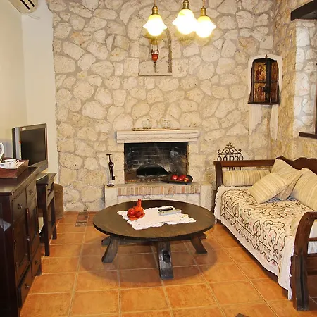 Arethousa Vila