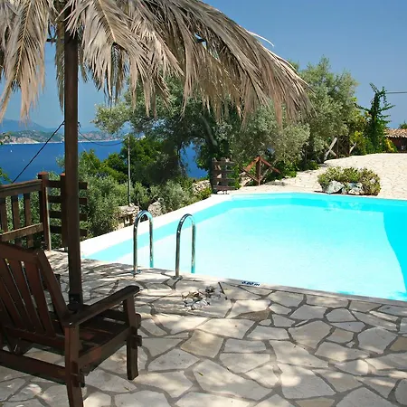 Villa Arethousa Villas