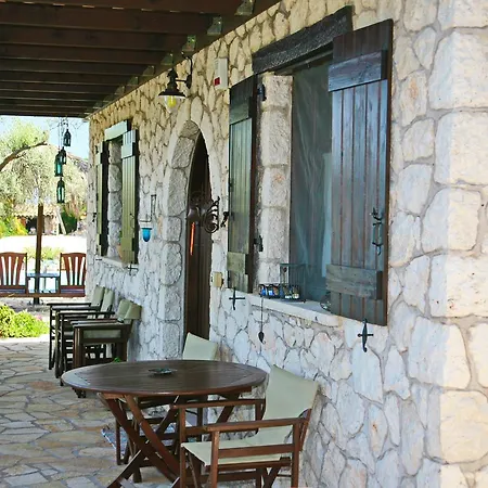 Villa Arethousa Villas *