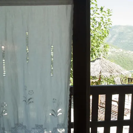 Arethousa Villas